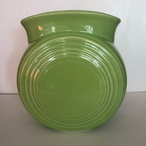 NWOT Fiestaware Chartreuse Millenium II Vase Limited